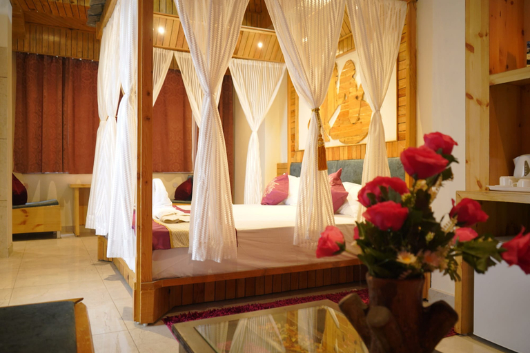 Bedroom 2, Hotel Gandhi's Paradise, Kangra