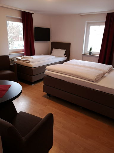 Bedroom 3, Hotel Tuniberg, Freiburg im Breisgau