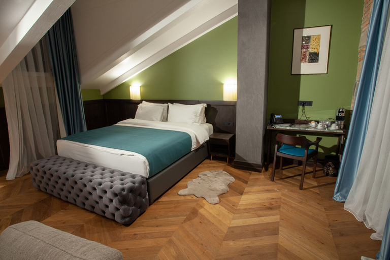Bedroom 4, Hotel Solun, Trieste