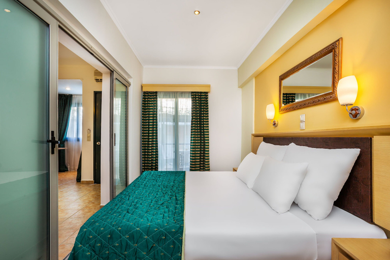 Bedroom 4, Philoxenia Spa Hotel, Central Macedonia