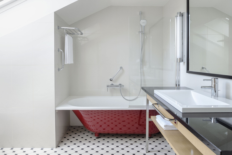 Bathroom 4, Neiburgs Hotel, Riga