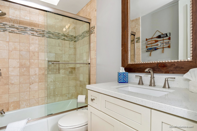 Bathroom 4, Seascape Nirvana, San Diego