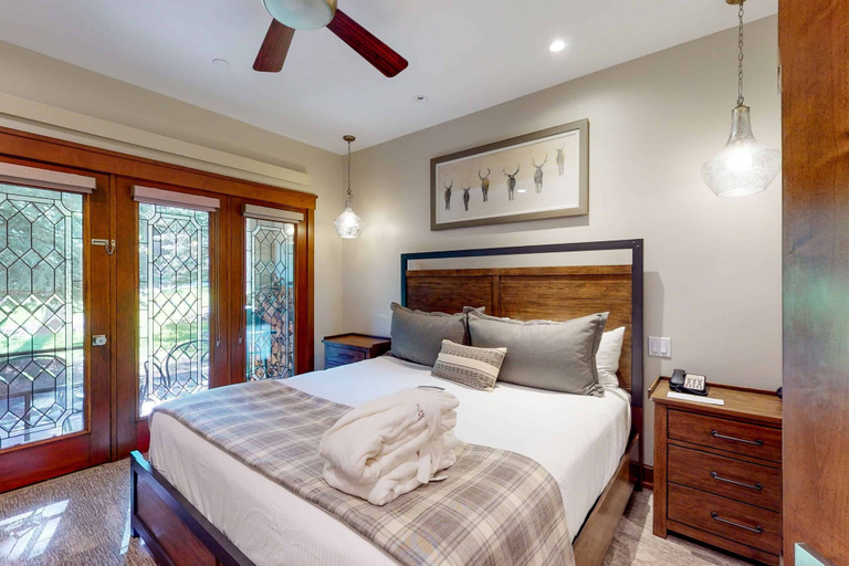 Bedroom 2, The Charter at Beaver Creek, Eagle
