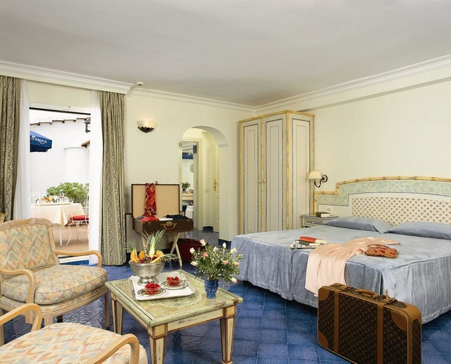Bedroom 3, Grand Hotel Il Moresco & Spa, Napoli