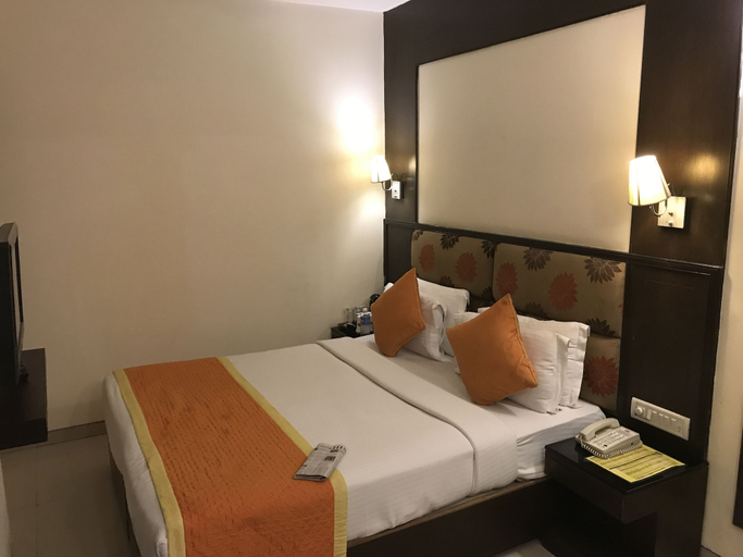 Bedroom 2, Hotel Southern, Delhi