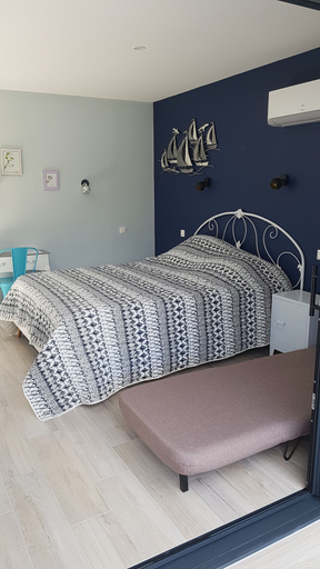 Bedroom 5, Alolival, Charente-Maritime