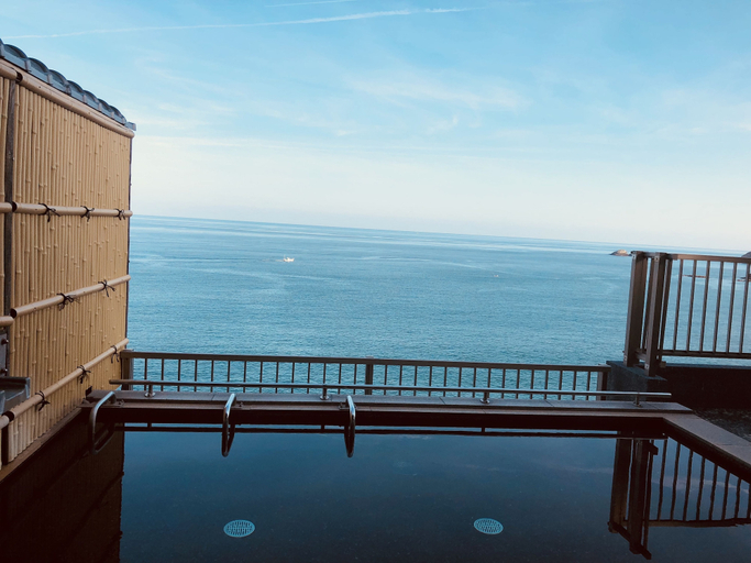 Others 4, Hotel Shiroitodai, Minami