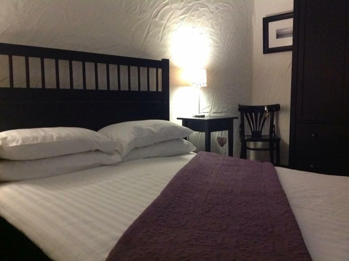 Bedroom 2, The Old Boathouse, Fermanagh and Omagh