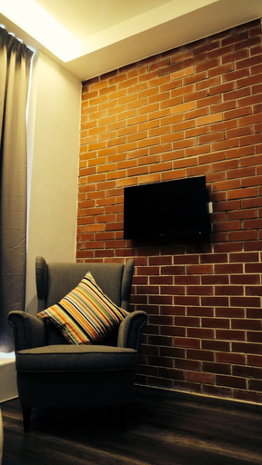 Others 5, Roomies Suites, Penang Island