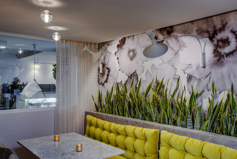 Food & Drinks 5, Trópica Beach Hotel