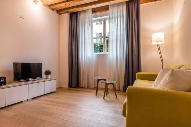 Others 3, Mazzoni 15 Modern Flat, Venezia