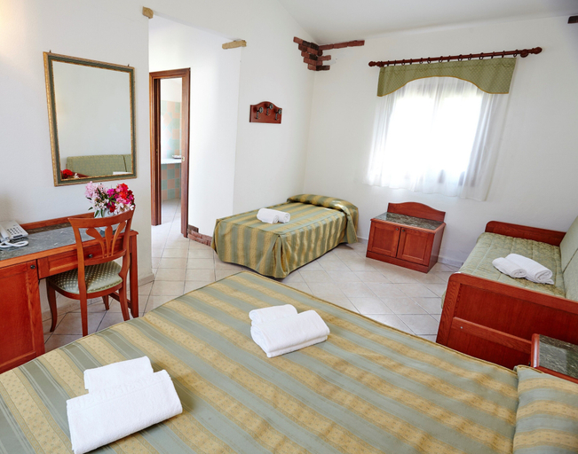 Bedroom 4, Hotel Cala Mirto, Nuoro