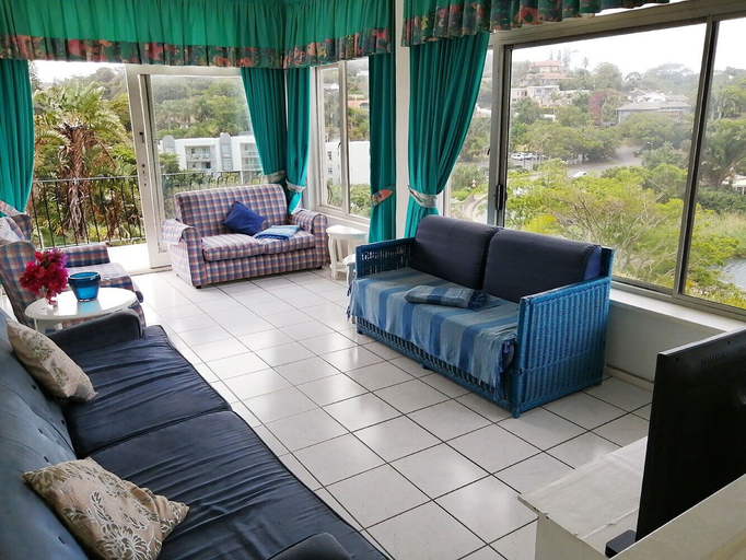 Others 5, Claridges 106, Ugu