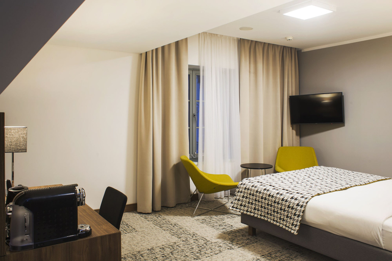 Bedroom 3, B&B HOTEL Gdańsk Old Town, Gdańsk City