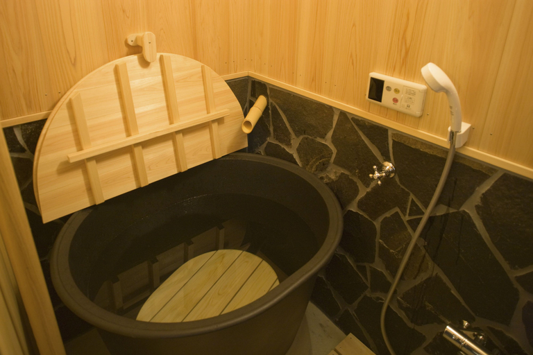 Bathroom 2, Demizu Machiya, Kyoto