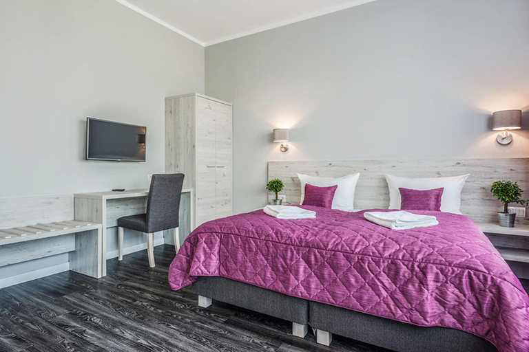 Bedroom 3, Arktur City Hotel, Berlin