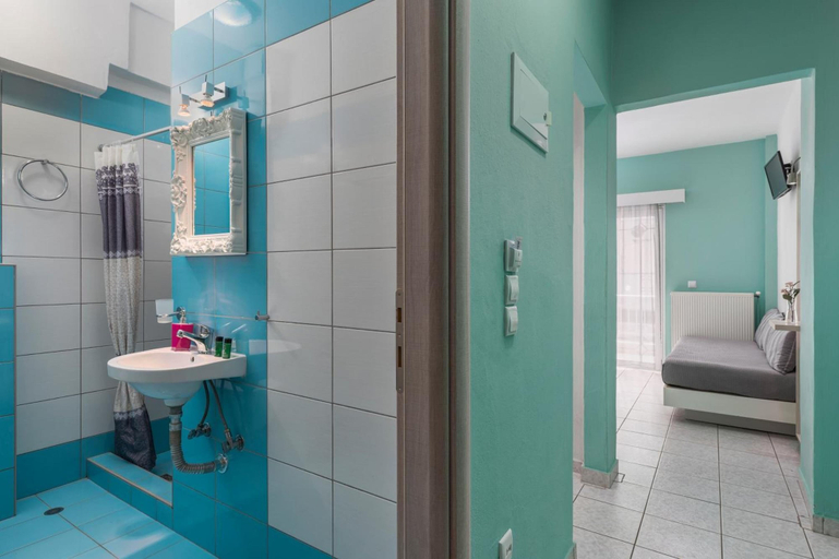 Bathroom 5, Ouzas Luxury Hotel, Central Macedonia
