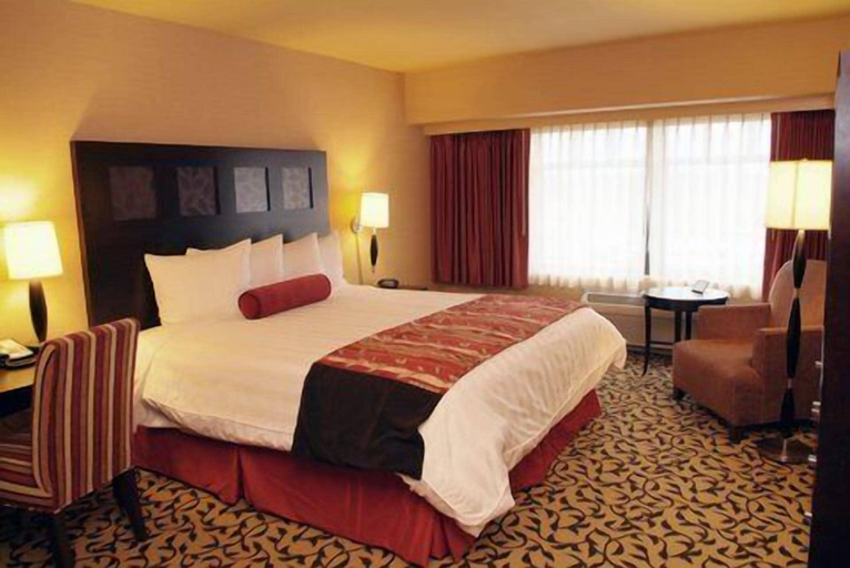 Bedroom 4, Silver Reef Casino Resort, Whatcom