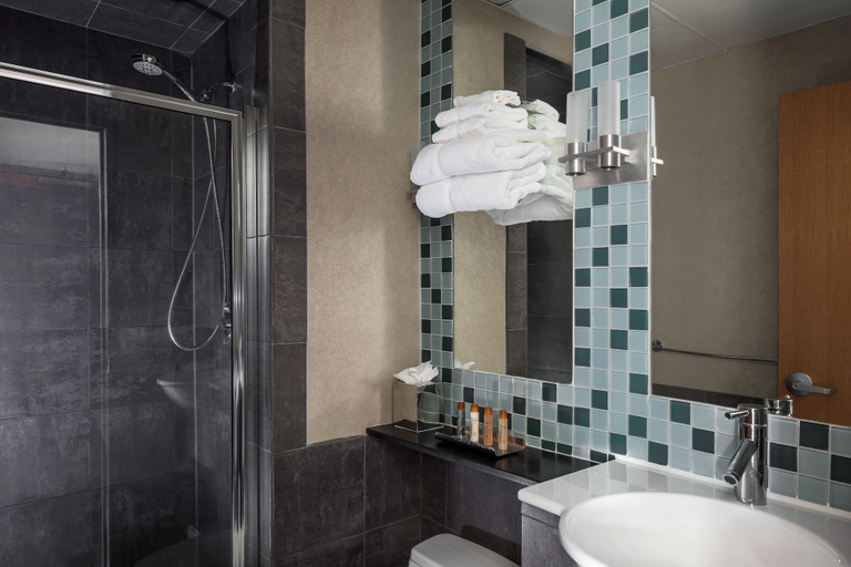 Bathroom 4, Charlesmark Hotel, Boston