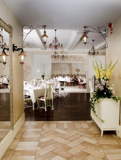 Food & Drinks 5, Villa Estera - Hotel & Restauracja, Warsaw