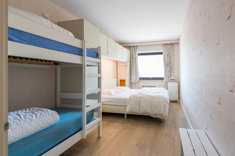 Bedroom, Ter Panne 303, West-Vlaanderen