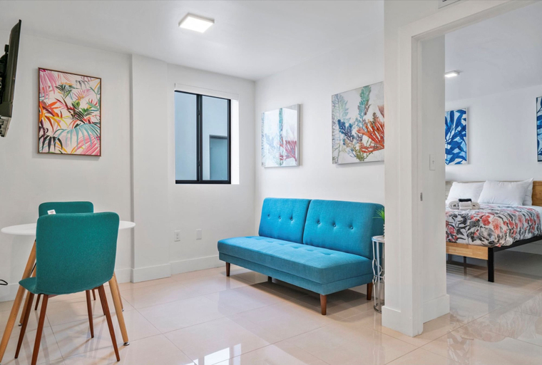 Others 3, Miami Suite 303, Miami-Dade