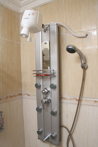 Bathroom 3, TrippleO's Hotel, Embakasi East