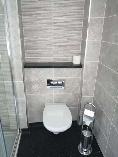 Bathroom 5, The Reveller Lodgings