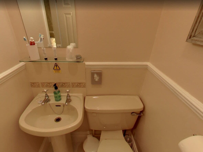 Bathroom 4, Athol Guest House, North Yorkshire
