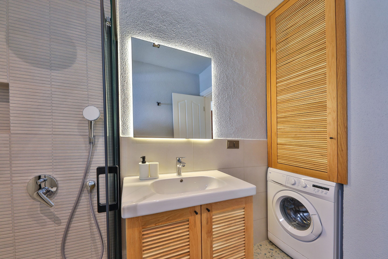 Bathroom 4, Nirvana Apart, Kaş