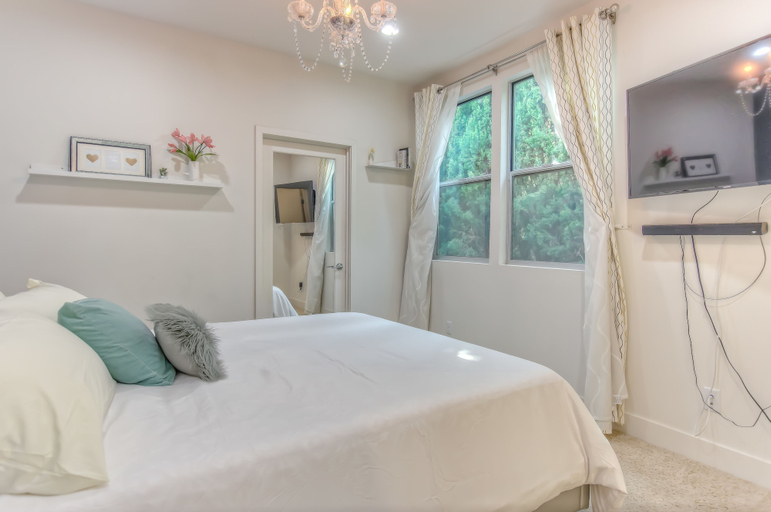Bedroom 3, Applewood - Silver Lake 2BD Hollywood, Los Angeles