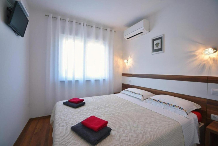 Bedroom 5, Villa Krnica in Krnica, Marčana
