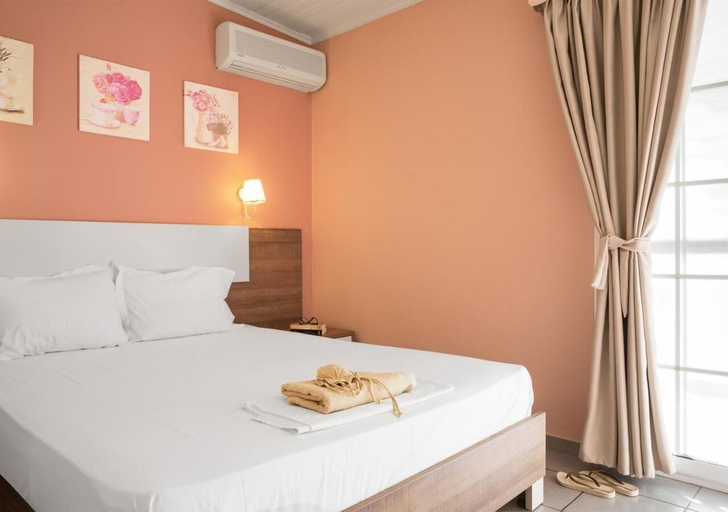 Bedroom 5, Ouzas Luxury Hotel, Central Macedonia