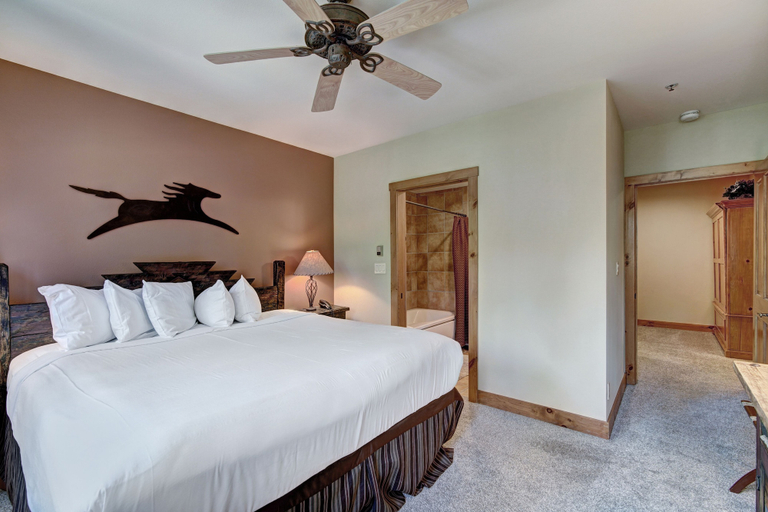 Bedroom 4, Timbers & Lone Eagle by Vail Resorts, Summit