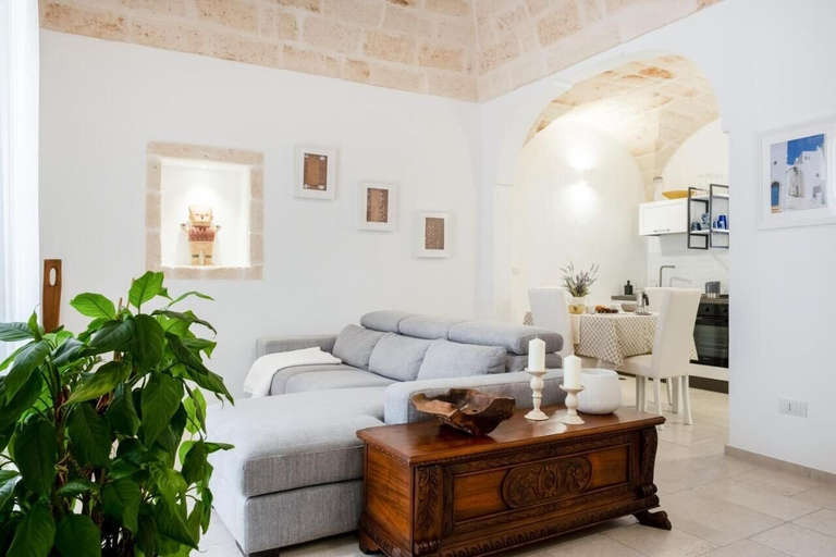 Others 2, Sogno Ostunese Terrace Apartment, Brindisi