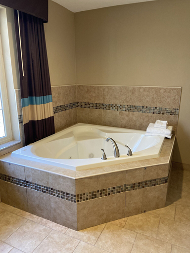 Bathroom 4, Victorian Inn Beatrice, Gage