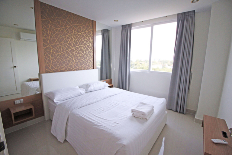 Bedroom 2, Amazon Residence by PSR ASIA, Pattaya