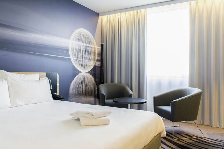 Bedroom 4, Novotel Limoges Le Lac, Haute-Vienne