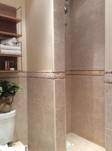 Bathroom 3, Bretton Cottage, Derbyshire
