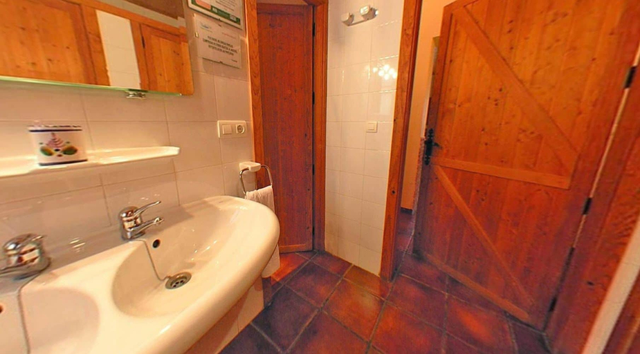 Bathroom, Casa Rural Isla Del Zujar, Badajoz