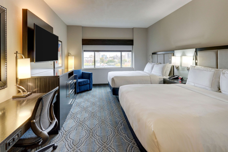 Bedroom 2, DoubleTree by Hilton St. Louis Forest Park, Saint Louis