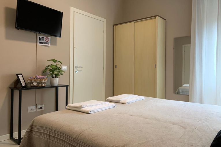 Bedroom 4, Casa Italia, Verona