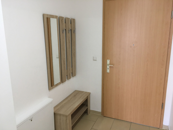 Bedroom 3, Sahara Falcon, München