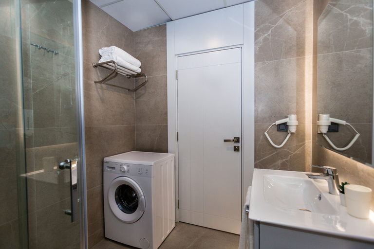 Bathroom 5, Stile Suite Family Hotel, Antalya