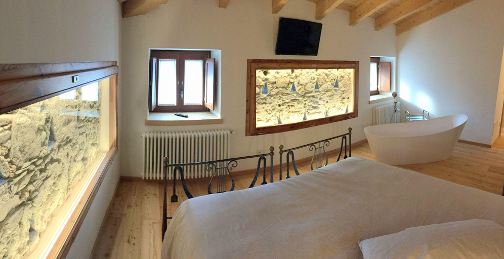 Bedroom 2, Hotel Albrici, Sondrio