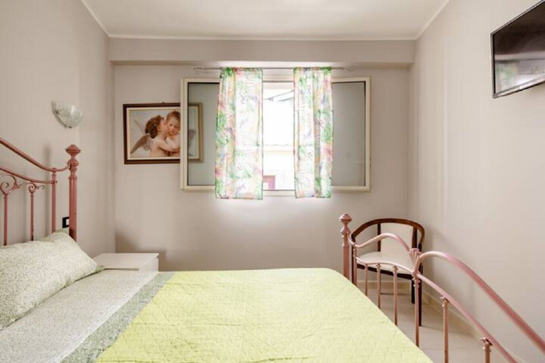 Room 3, Taormina Standard Sea View Apartment, Messina