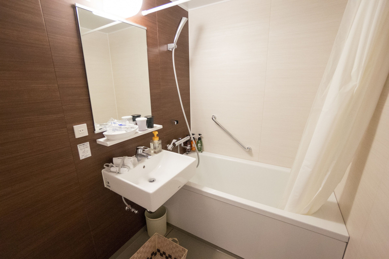 Bathroom 5, Hotel La'gent Plaza Hakodate Hokuto, Hokuto