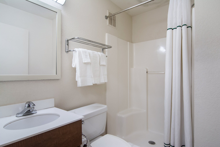 Bathroom 3, Suburban Studios Durham-Raleigh, Durham