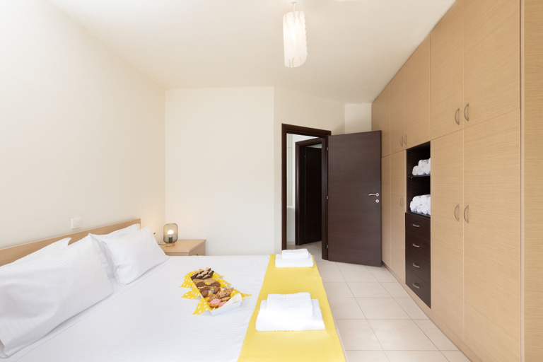 Bedroom 3, Le Petit Reve, Crete