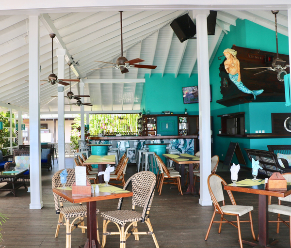Food & Drinks 5, Le Phare Bleu Marina Resort